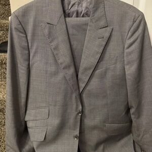 Joseph Abboud 42r suit